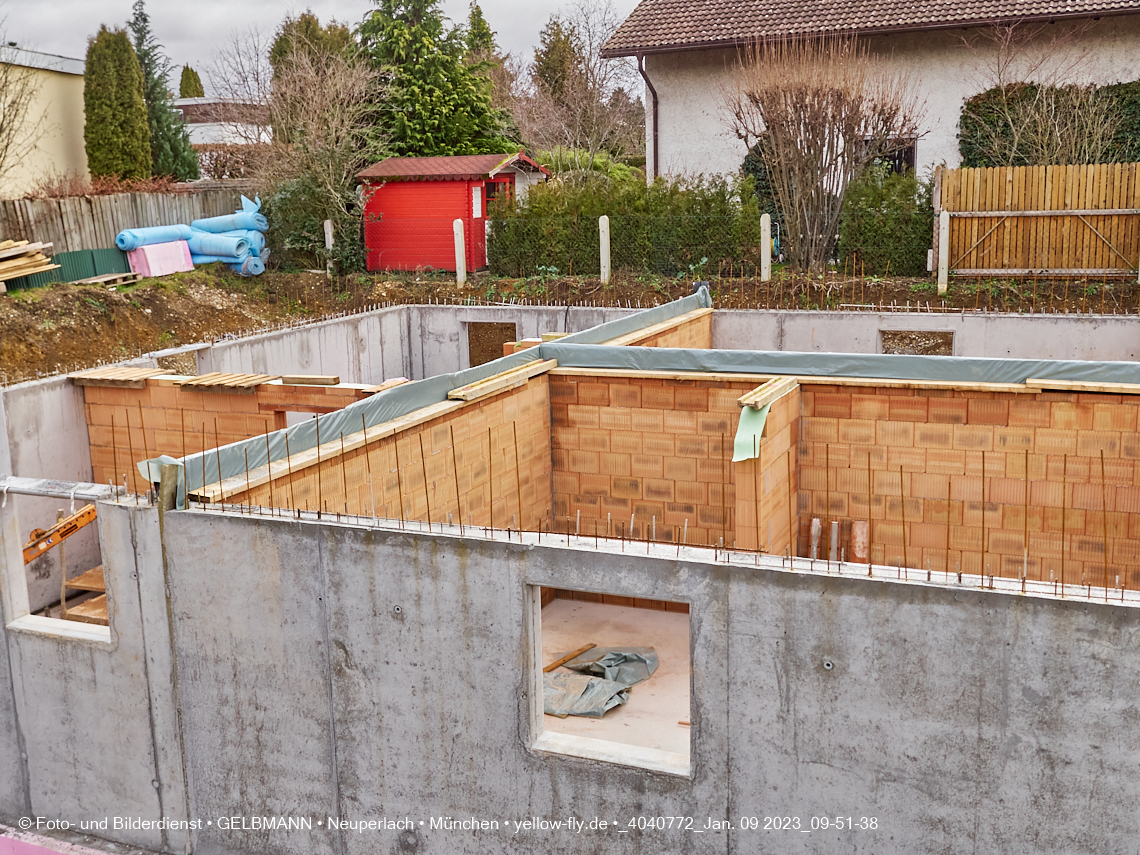 09.01.2023 - Neubau eines Mehrfamilienhause in der Niederalmstraße 16 in Neuperlach-Trudering